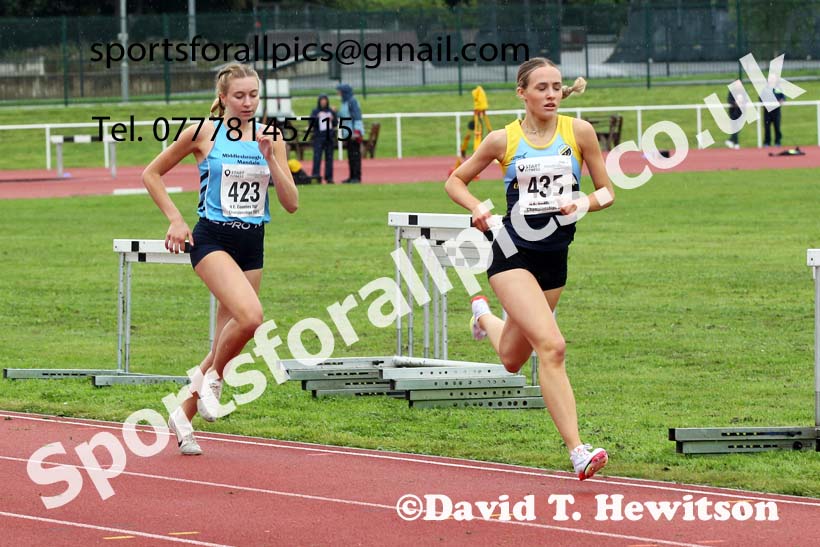 Women and Girls 800 metres, 2021 North Eastern Track and Field Champs., Middesbrough. Photo: David T. Hewitson/Sports for All Pics